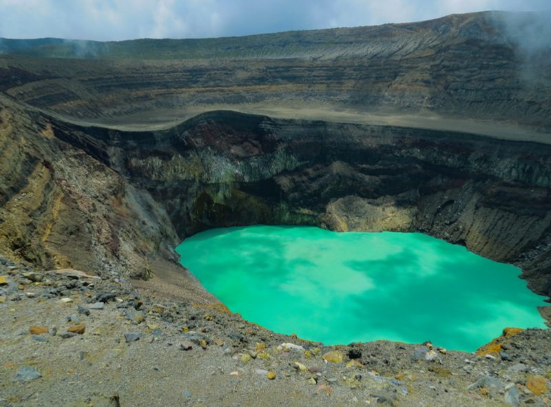 Il cratere turchese del vulcano Santa Ana, trekking facoltativo del trip